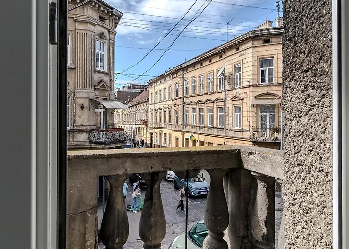 Royal On Kulisha 6 Leopoli