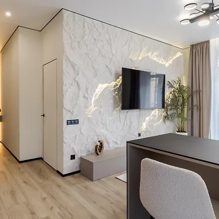 Royal On Kulisha 6 Appartamento Leopoli