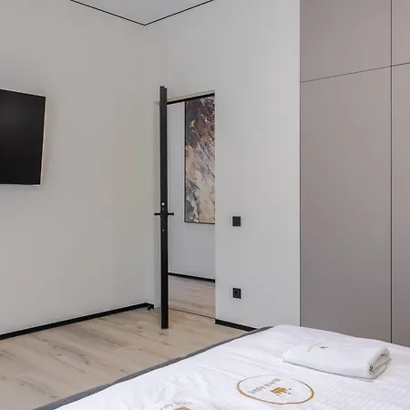 Appartement Royal On Kulisha 6